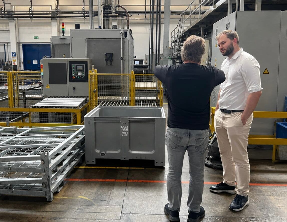 Scale-Energy-Experten bei der Vor-Ort-Analyse in einem Industriebetrieb