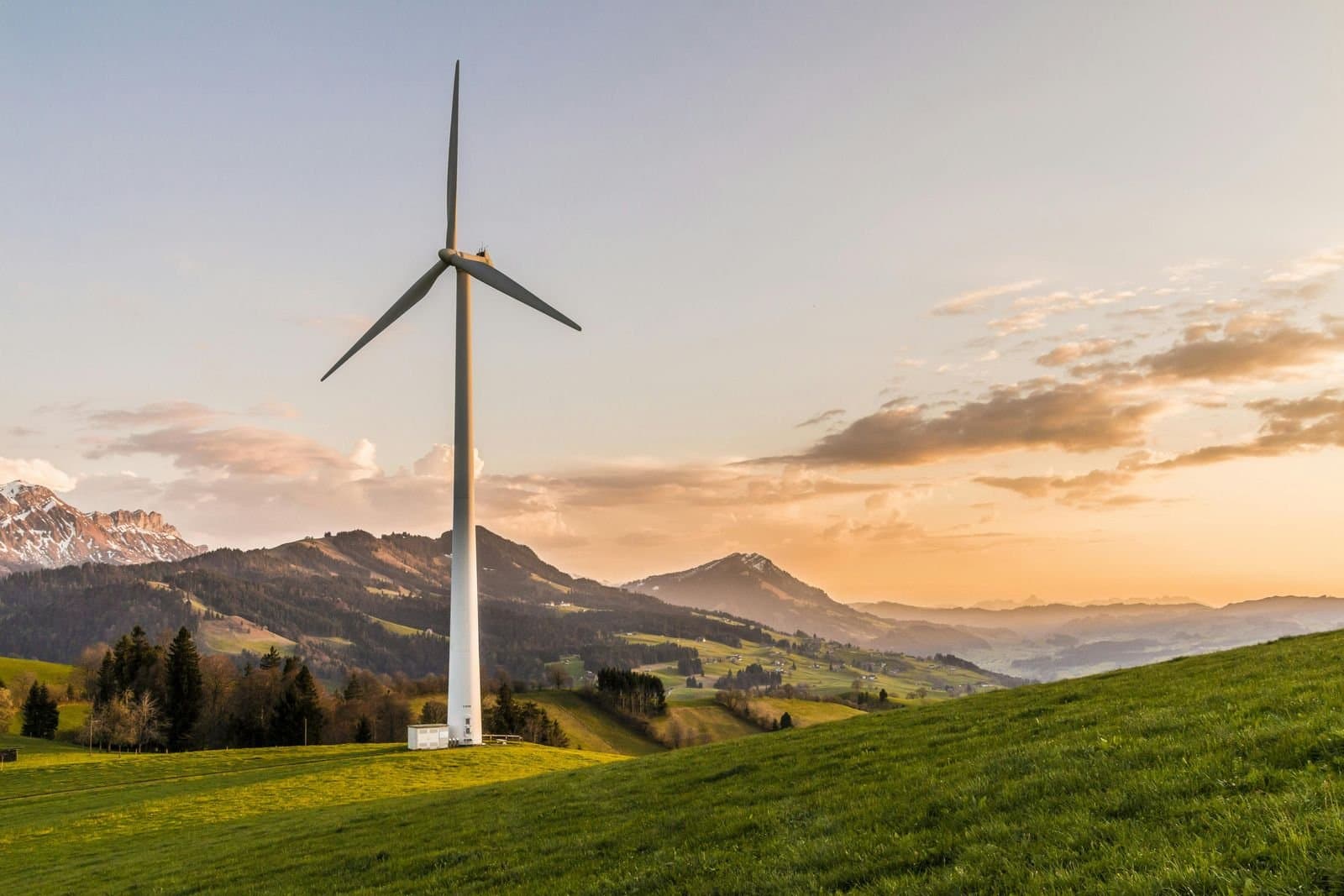 Bestandswindpark wird mit Co-located Speicher spotmarktfähig.